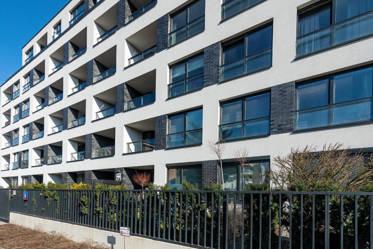 P&O Apartments Aleja Krakowska Βαρσοβία Εξωτερικό φωτογραφία