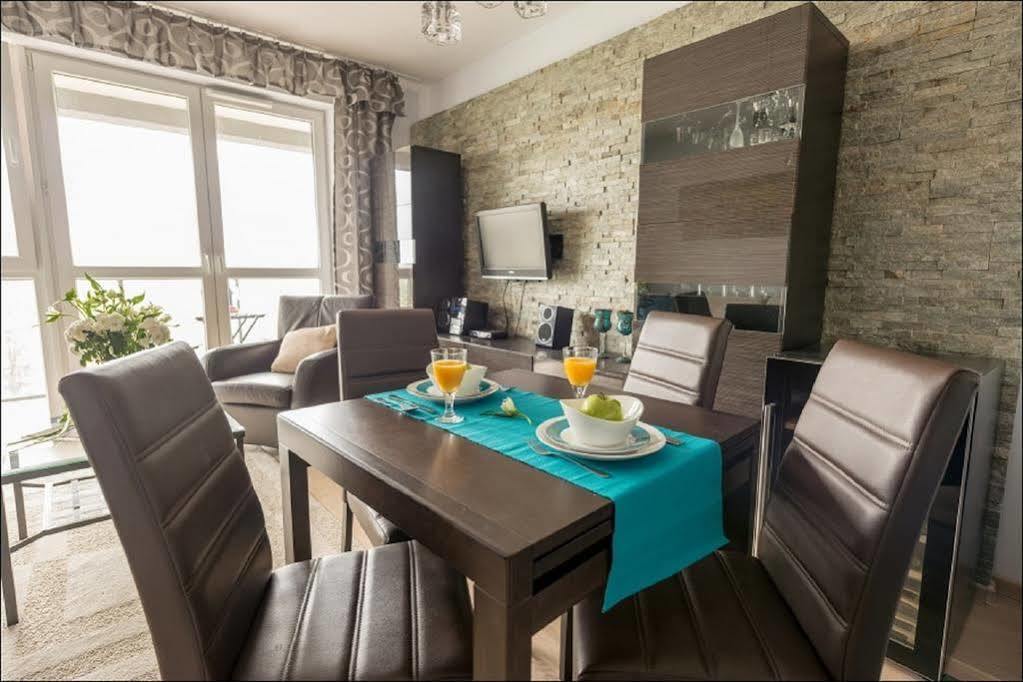 P&O Apartments Aleja Krakowska Βαρσοβία Εξωτερικό φωτογραφία